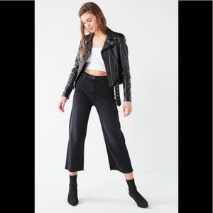 BDG BLACK HIGH WAIST SLOUCHY WIDE LEG FLOOD JEANS SZ 24 - NWT